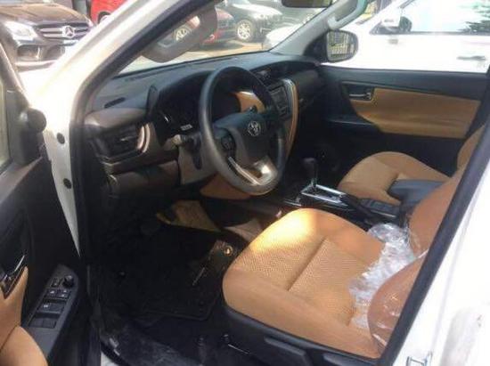 2019款丰田穿越者2700性能强悍价格下调