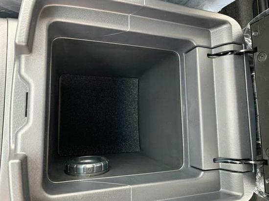 2020款三菱帕杰罗V93两把差速锁动力如何