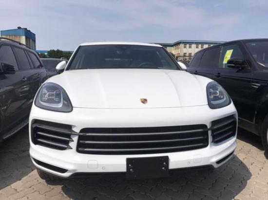 2020款保时捷卡宴运动个性时尚标签热卖