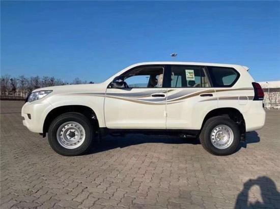 20款丰田霸道2700现车最新配置最新价格