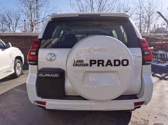 2020款丰田霸道3000两气外挂优惠3万购