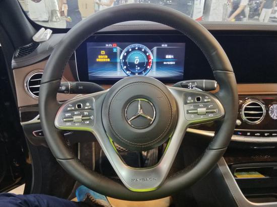 18款奔驰迈巴赫s560新车到店限时大优惠