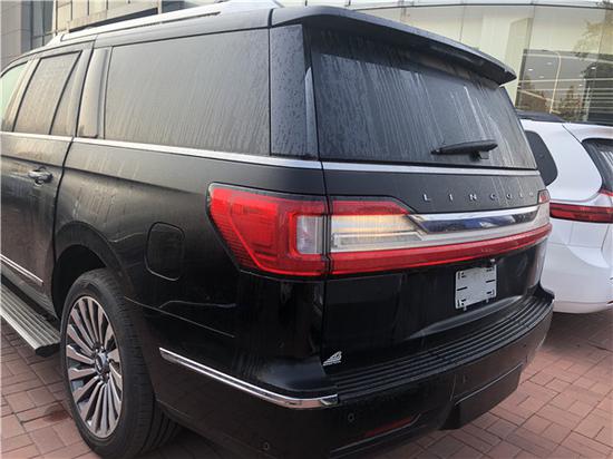 18款林肯领航员7座顶级商务 最新款上市
