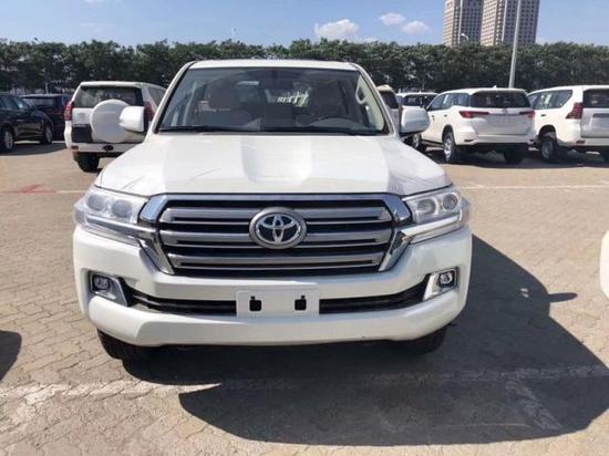 兰德酷路泽4600gxrv8发动机价格80万起