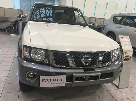 2018款日产途乐y61 4.8经典车型越野