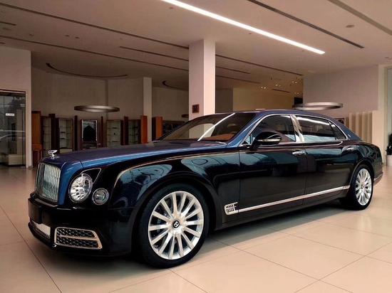 2020款宾利慕尚68t四座加长版售价495万