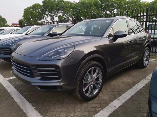 2020款保时捷卡宴月光蓝限量双拼热销中