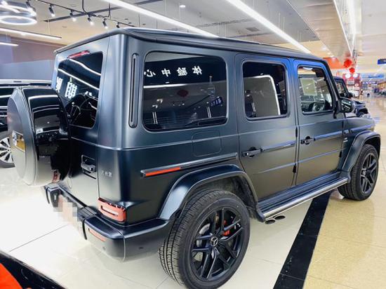 20款奔驰G63300万起售配置内饰奢华再现