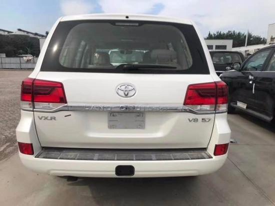 20款酷路泽5700配置详情介绍 最新价格