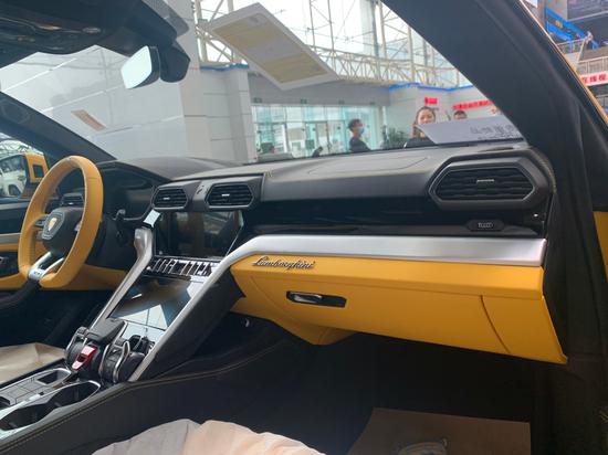 2020款兰博基尼UrusSUV配置现车优惠行情