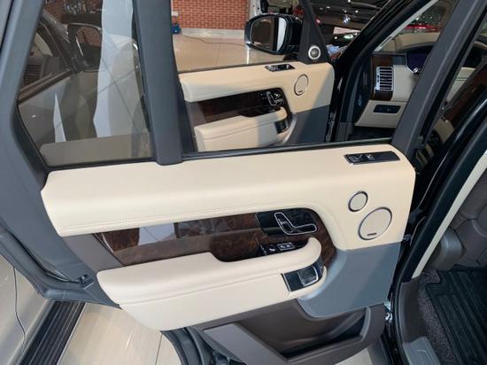 20款路虎揽胜行政版3.0 豪华SUV高贵优雅