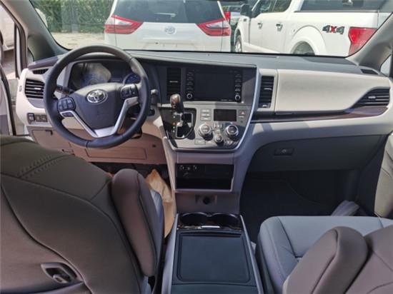 2020款丰田塞纳天津港现车优惠促销价格