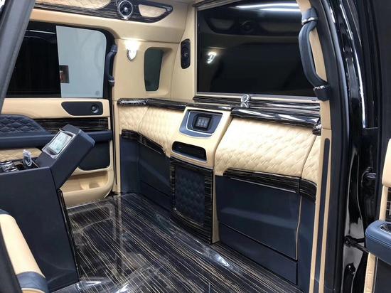 20款林肯领航员领袖一号 头等舱航空座椅