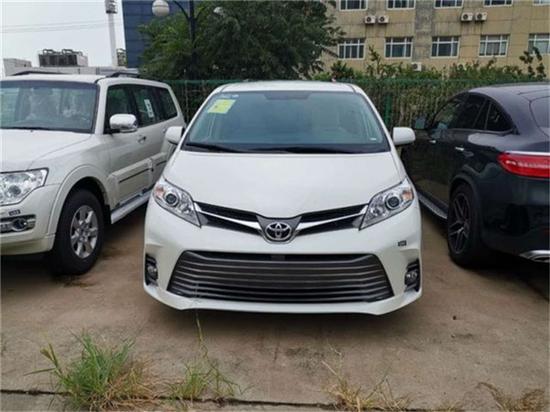 2020款丰田塞纳颜色靓丽配置全价格优惠