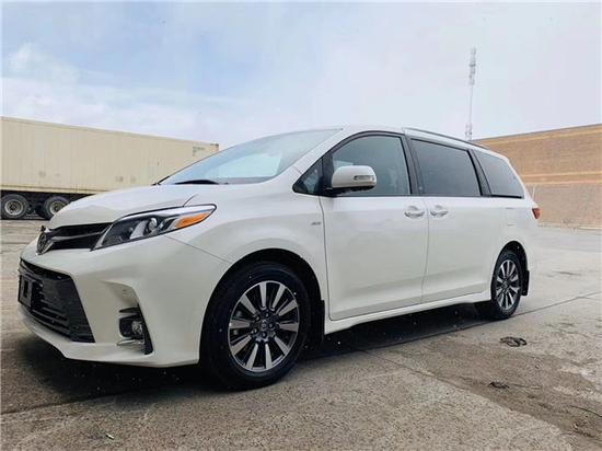 2020款丰田塞纳颜色靓丽配置全价格优惠