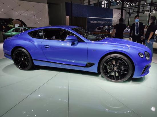 2021款宾利欧陆V8首发限量版到港交车中