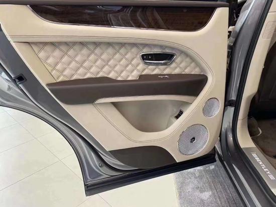 2021款宾利添越4.0V8天津港最新优惠行情