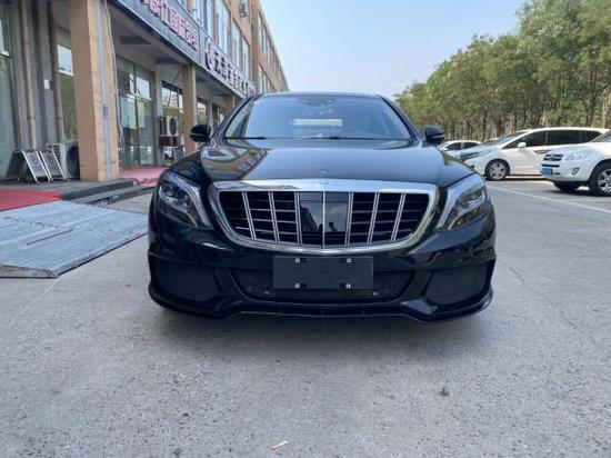奔驰迈巴赫s60060t高贵与精致完美结合