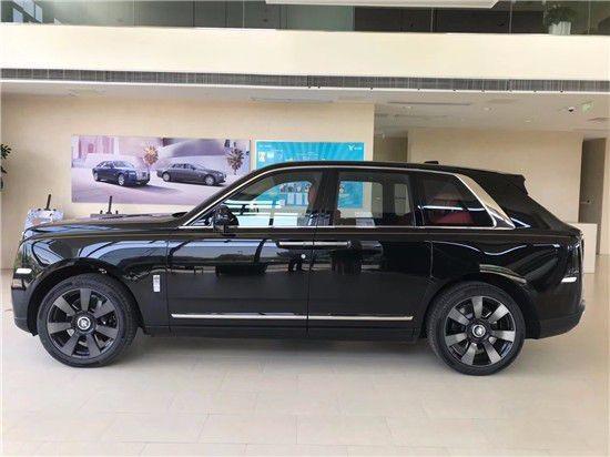 全新劳斯莱斯库里南皇者身份的无需表达