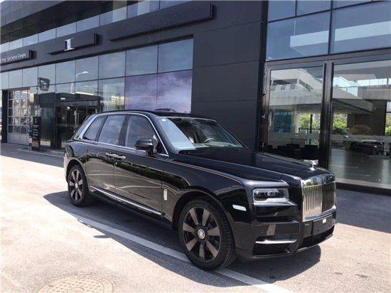 全新劳斯莱斯库里南皇者身份的无需表达