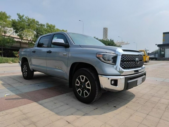 21款丰田坦途57l国六色全钜惠四十余万