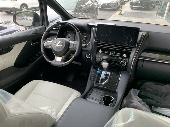2022款雷克萨斯lm300h持续领跑保姆车