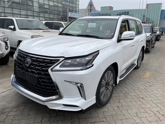 　　摄图：为本公司现车实拍图片（未经允许，切勿转载）