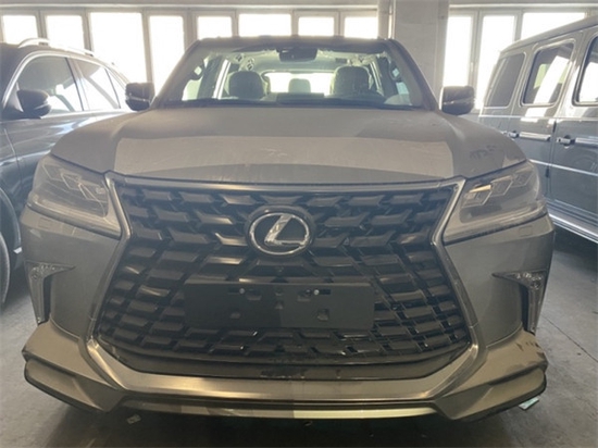 　　摄图：为本公司现车实拍图片（未经允许，切勿转载）