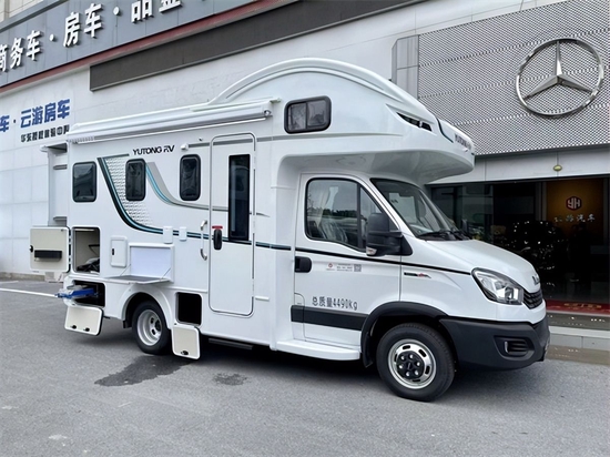 宇通c530双拓展房车上海现车限时特价