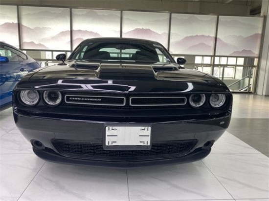 2022款道奇挑战者现车价格直降48万起售