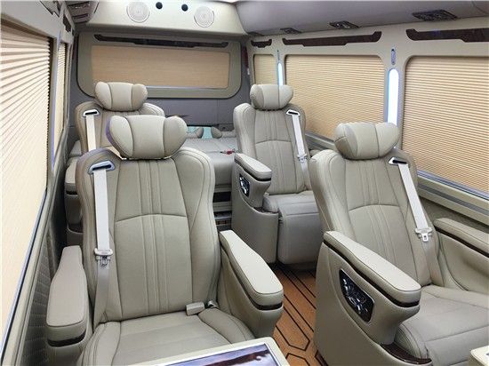 丰田考斯特房车8座商务车报价动力充足