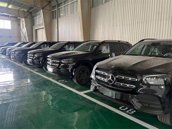 　　摄图：为本公司现车实拍图片（未经允许，切勿转载）