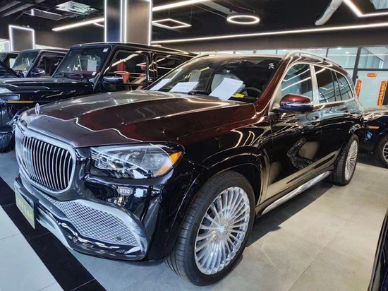 2021款奔驰迈巴赫gls600现车特价270万