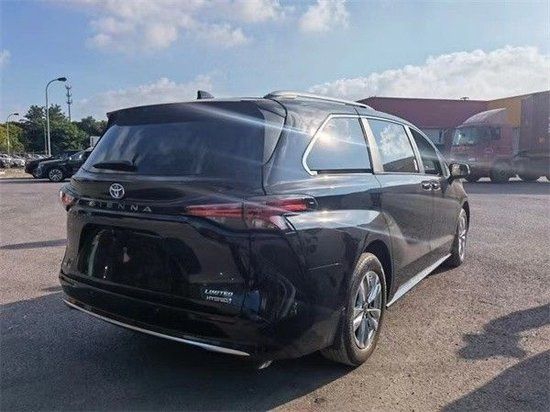 2022款丰田塞纳进口商务价格直降到底