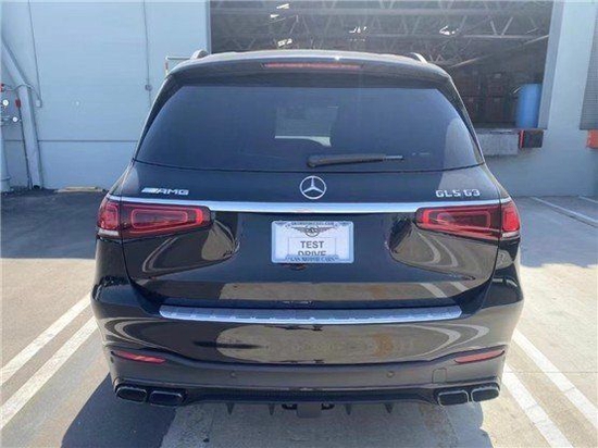 2021款奔驰gls63高性能suv中的佼佼者