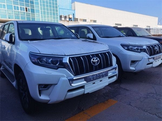 　　摄图：为本公司现车实拍图片（未经允许，切勿转载）