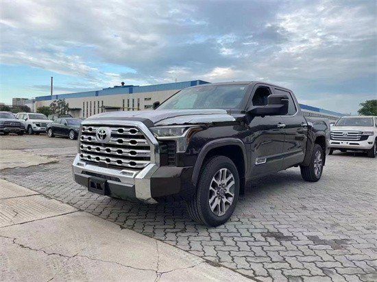 2022款丰田坦途 天津港现车低至46万起