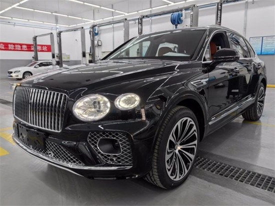 　　摄图：为本公司现车实拍图片（未经允许，切勿转载）