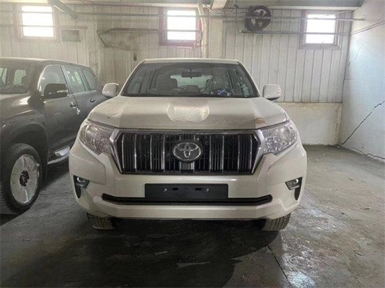 　　摄图：为本公司现车实拍图片（未经允许，切勿转载）