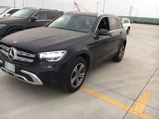 22款奔驰glc300汽油20t现车40万特惠