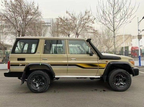 2023款丰田lc76经典越野王港口现车价格-新浪汽车