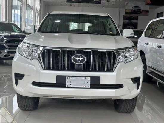 23款丰田普拉多4000首付3036期低利息