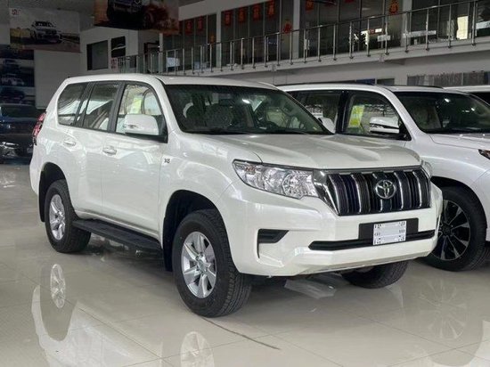 23款丰田普拉多4000首付3036期低利息