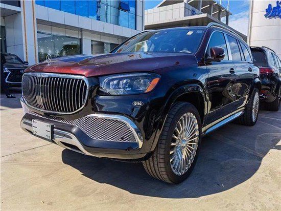 迈巴赫gls600双拼色稳重气派无尽奢华
