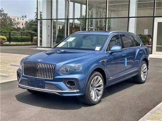 23款宾利添越加长雅度版300多万定制