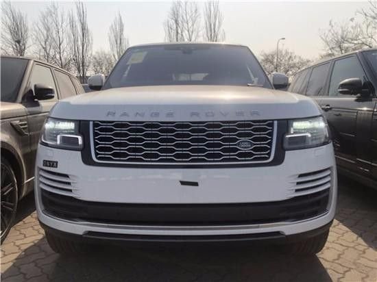 22款路虎揽胜行政版30现车少量优惠20万