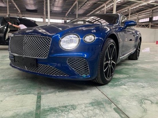 gt跑车颜值担当 宾利欧陆4.0t降价80万-新浪汽车