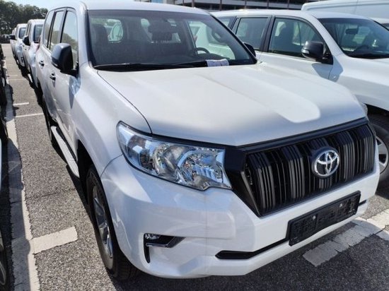22款丰田霸道2800柴油5座仅售50余万