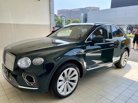 2024款宾利添越限量版年底现车特惠价格