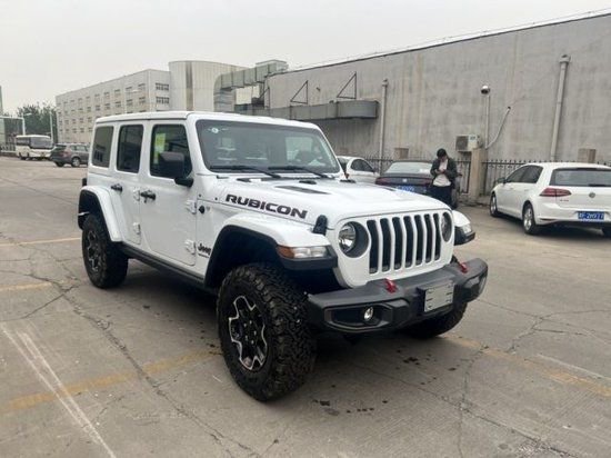 23款jeep牧马人20t罗宾汉现车售价40万